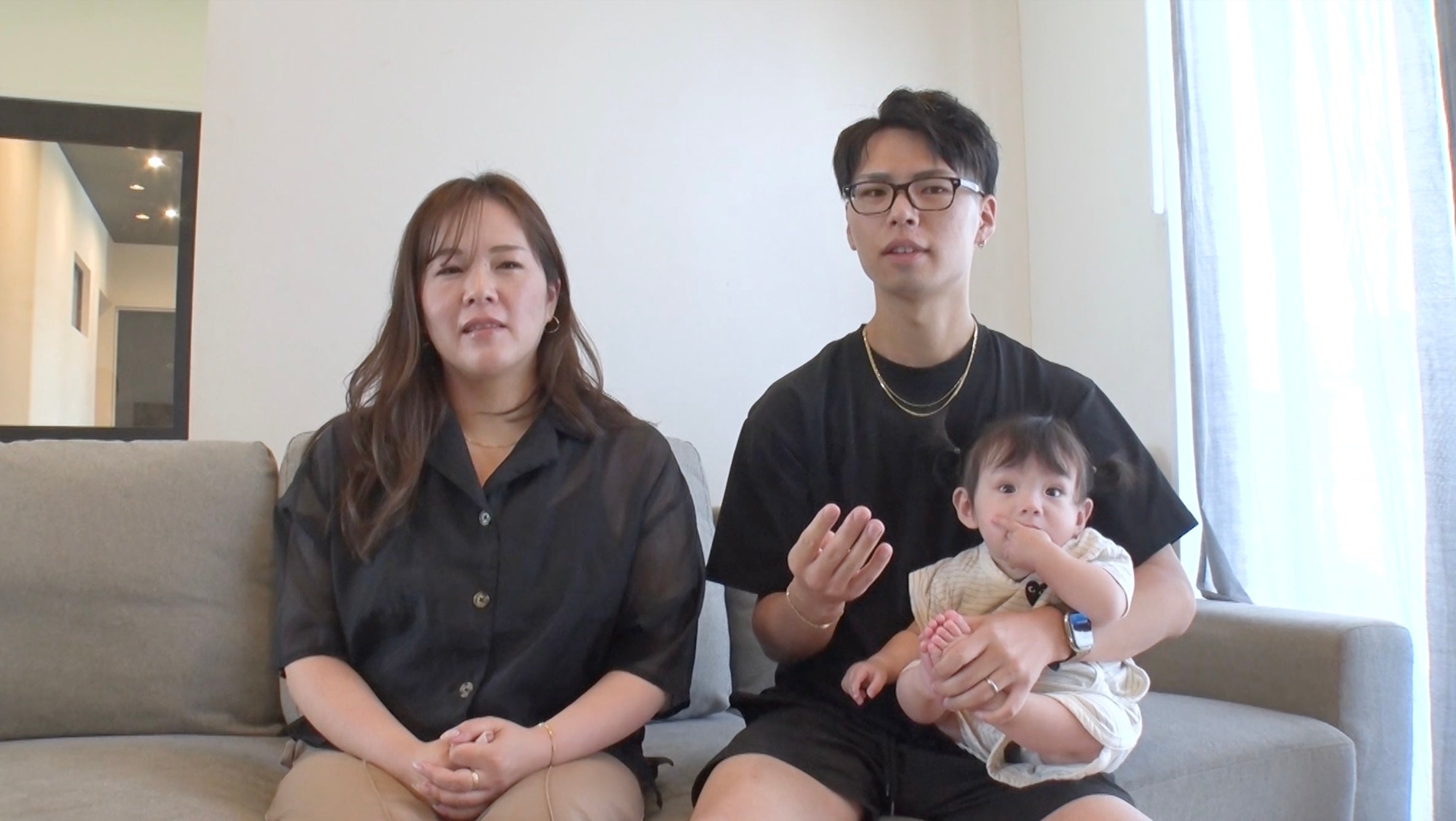 ABEMA『ダマってられない女たち』#8放送　14歳差11人家族と「バツ5」55歳女性に密着