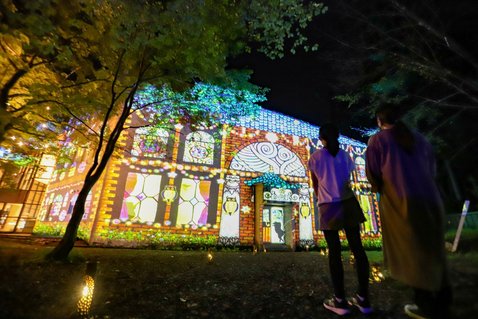 みなかみ「チバームランド光の切り絵ナイトウォーク」今期で終了、計17日間の最終開催 みなかみ「チバームランド光の切り絵ナイトウォーク」今期で終了、計17日間の最終開催
