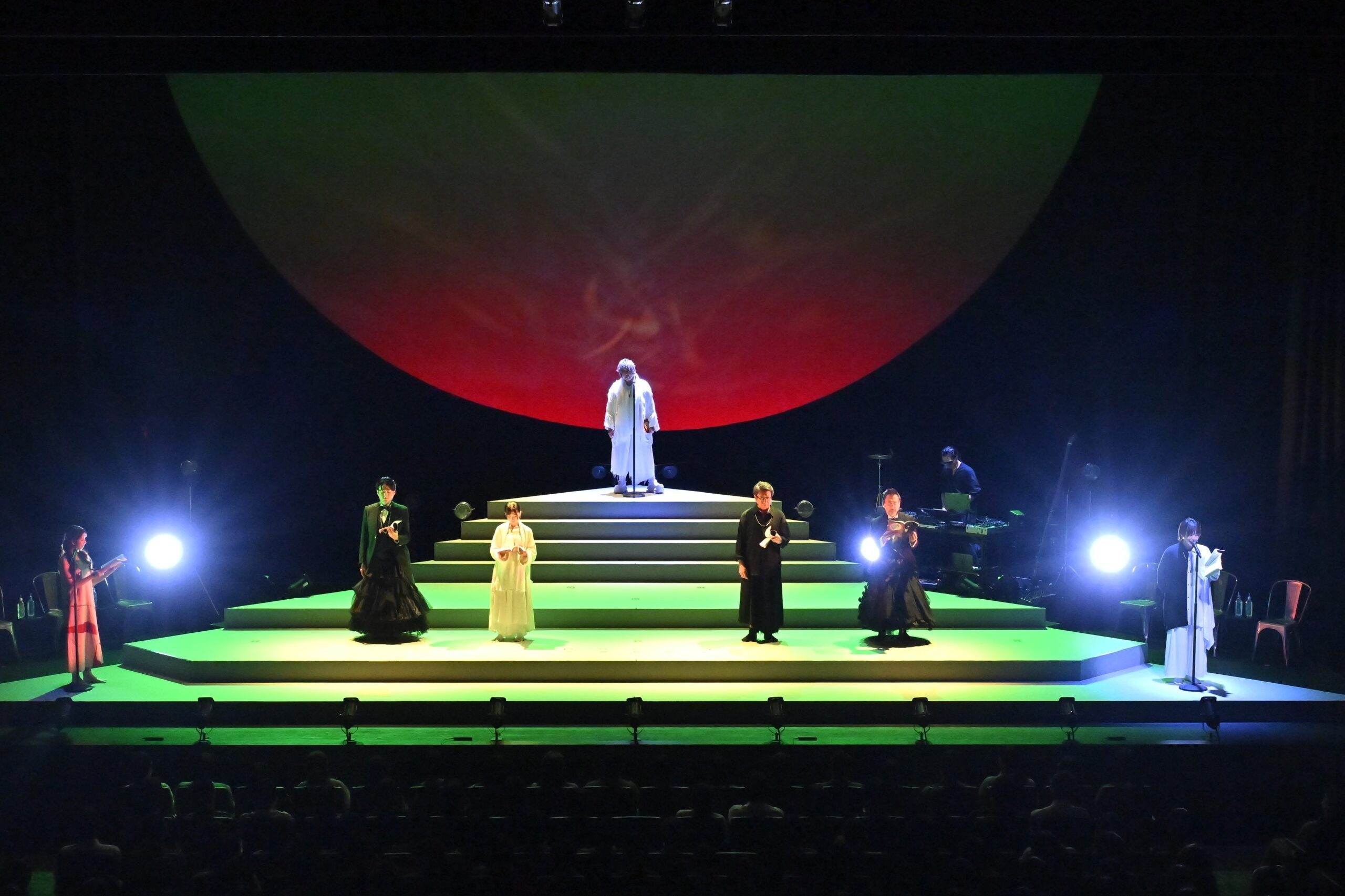 神聖朗読劇「カリギュラ」8月12日開幕、東京建物ぴあシアターで16日まで 神聖朗読劇「カリギュラ」8月12日開幕、東京建物ぴあシアターで16日まで
