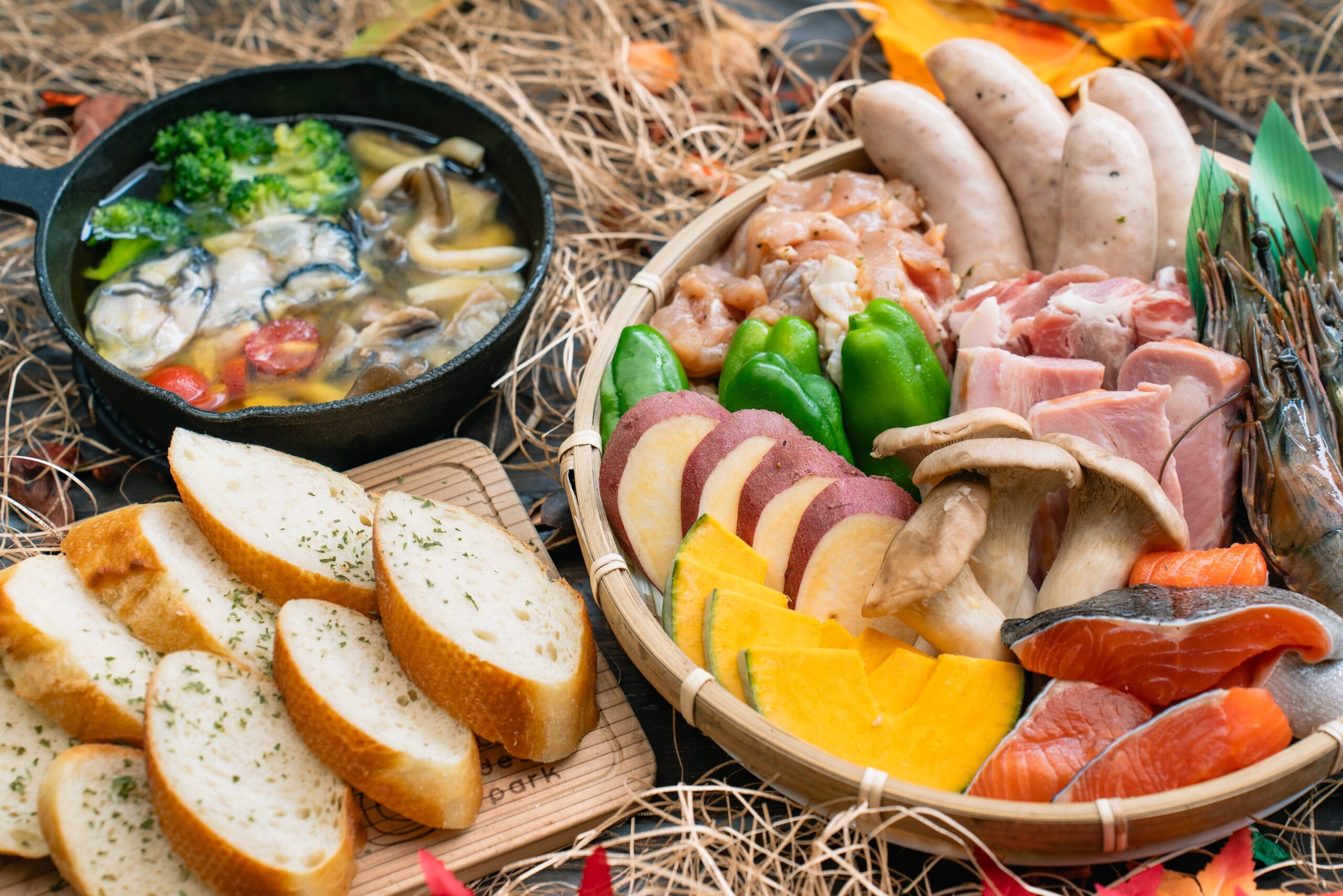 ウッドデザインパーク岡崎、秋鮭や牡蠣入り「秋BBQメニュー」提供開始 1人7,200円 ウッドデザインパーク岡崎、秋鮭や牡蠣入り「秋BBQメニュー」提供開始 1人7,200円