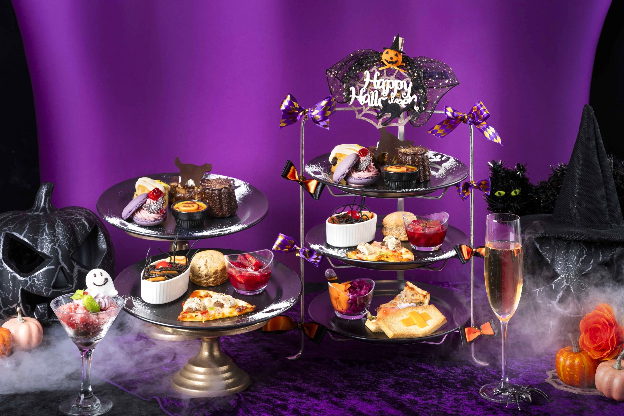 コロンバン原宿サロン、ハロウィン限定アフタヌーンティーを9月16日開始 2段5000円 コロンバン原宿サロン、ハロウィン限定アフタヌーンティーを9月16日開始 2段5000円