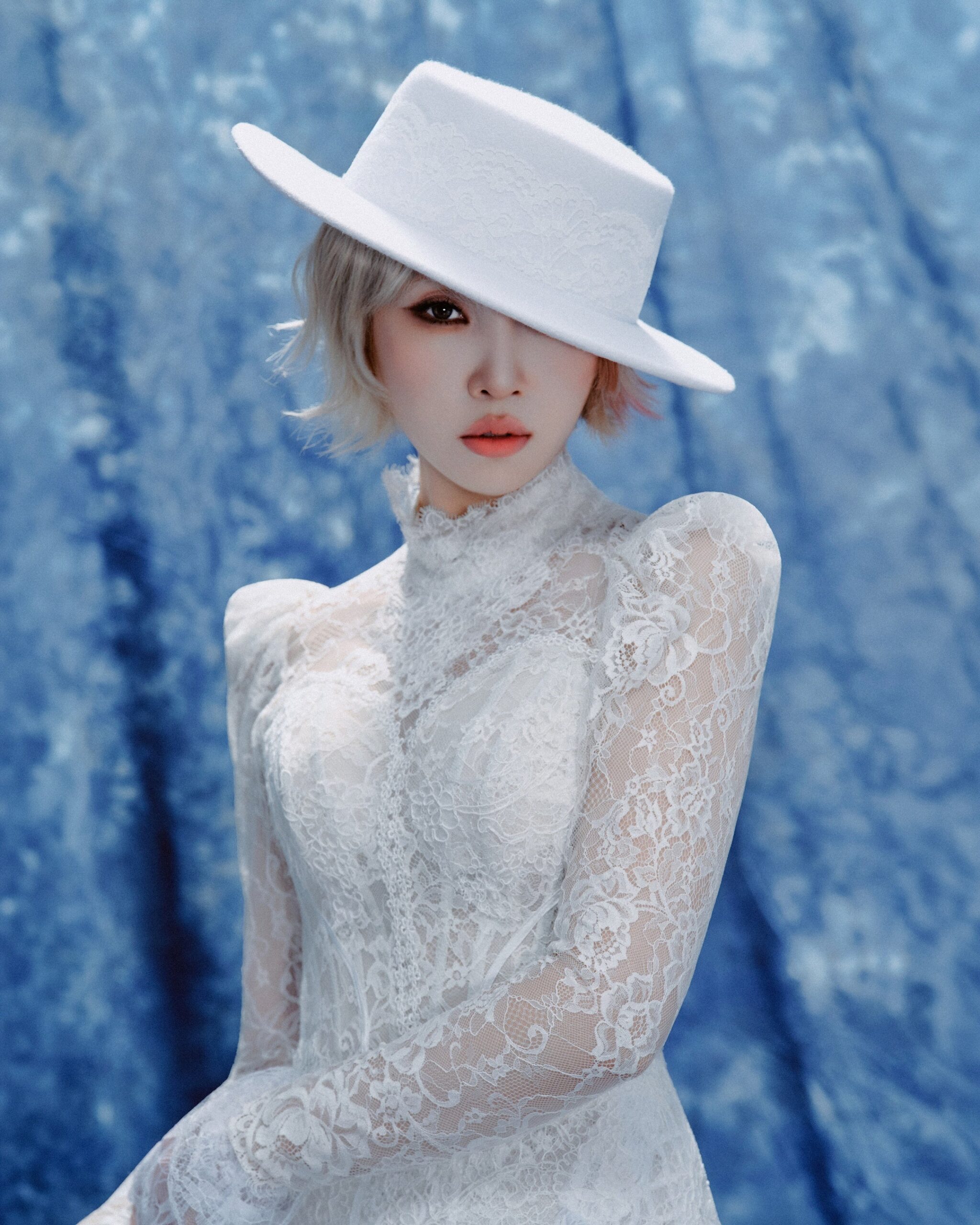 MINZY、日本限定盤『CALLING』発売 タワレコ渋谷でパネル展と10月29日イベント MINZY、日本限定盤『CALLING』発売 タワレコ渋谷でパネル展と10月29日イベント