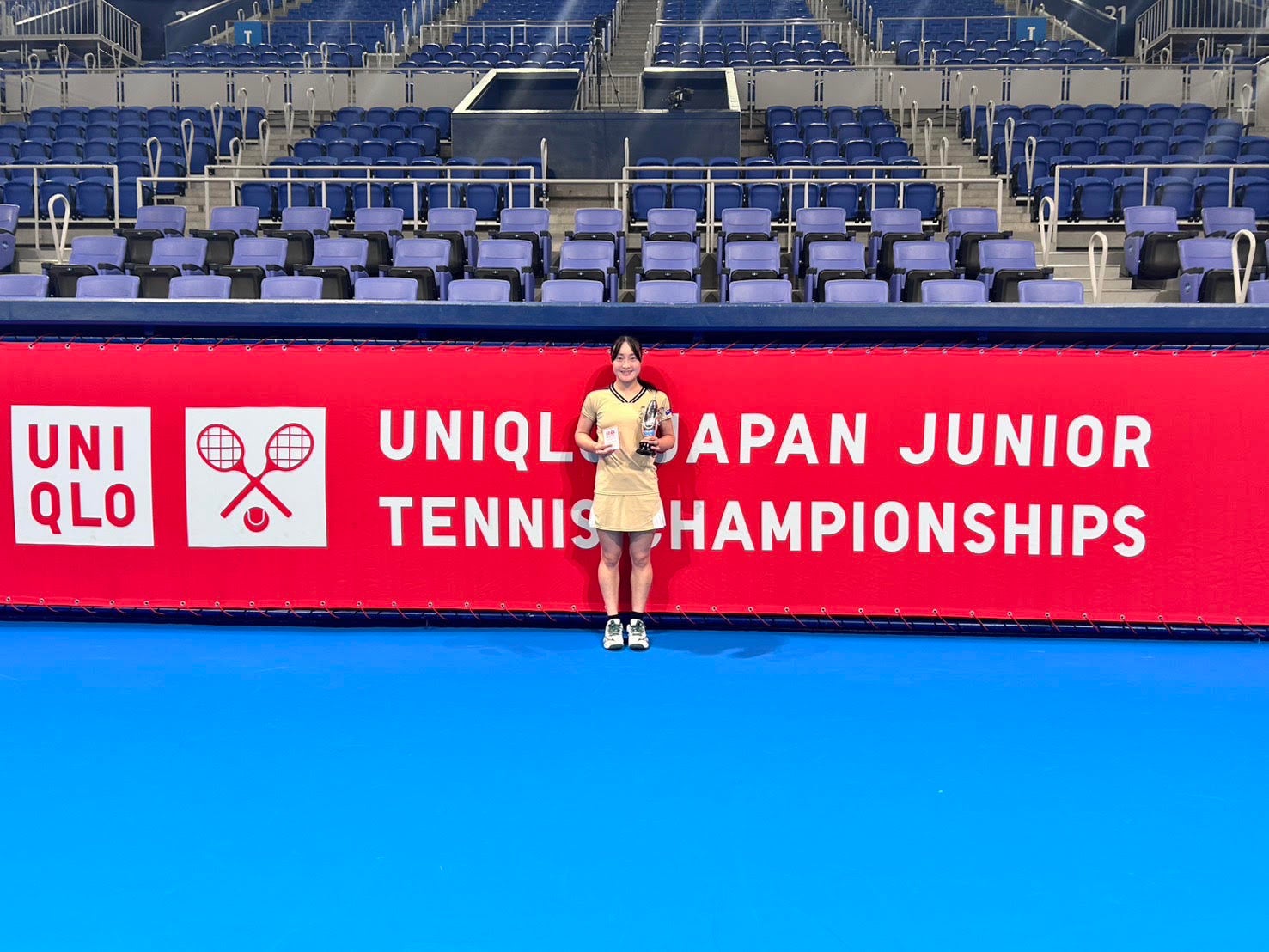 16歳の駒田唯衣が全日本ジュニアU-18女子単を制覇、決勝は6-1、6-2 16歳の駒田唯衣が全日本ジュニアU-18女子単を制覇、決勝は6-1、6-2