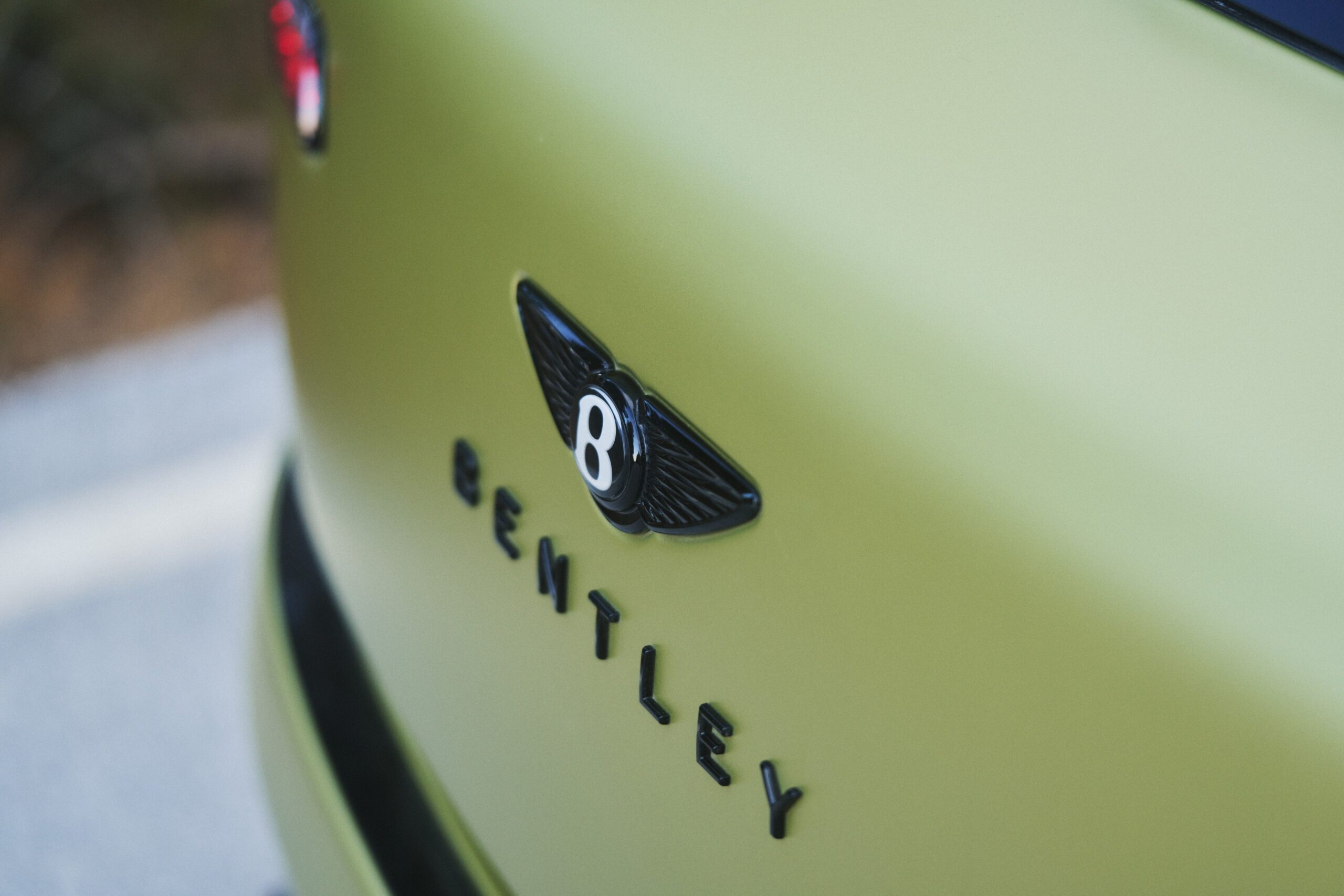 ベントレー初のEV「トルカル」9月23日ロンドン公開へ、史上最強・最速加速モデルに ベントレー初のEV「トルカル」9月23日ロンドン公開へ、史上最強・最速加速モデルに