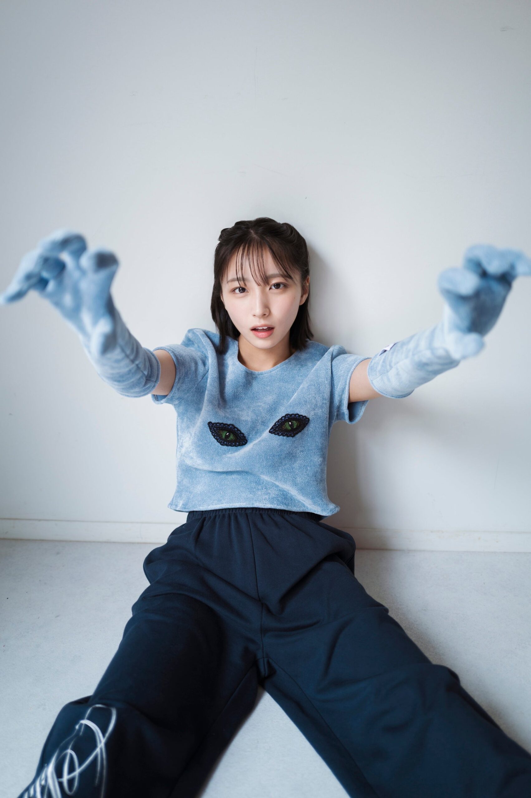 B.L.T.2026年11月号、9月28日発売 表紙は日向坂46・大野愛実、鶴崎仁香は初ソログラビア B.L.T.2026年11月号、9月28日発売 表紙は日向坂46・大野愛実、鶴崎仁香は初ソログラビア