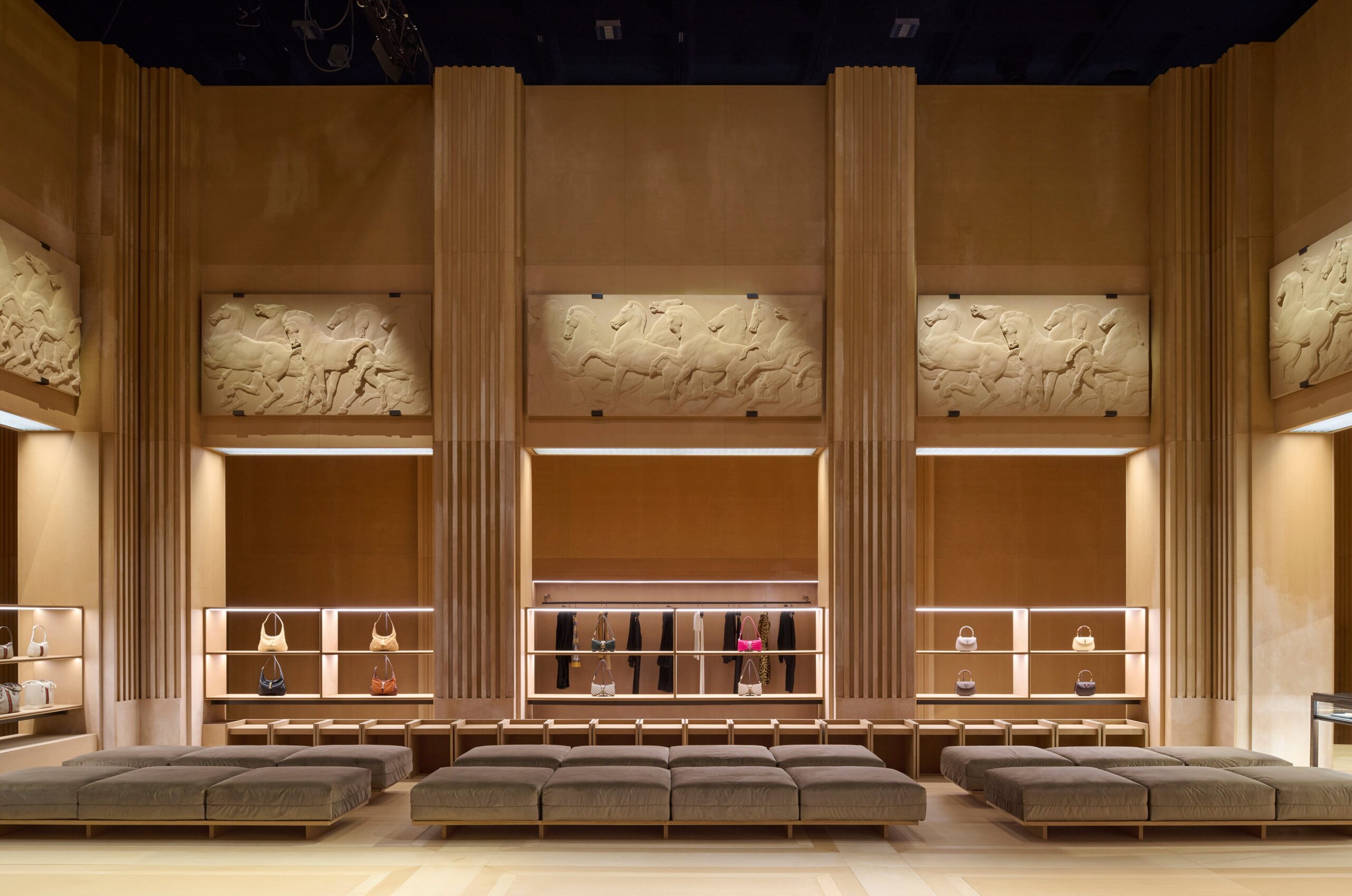 GUCCI、2027年春夏「The Store Show」をミラノで発表へ デムナの初ヴィジョン披露 GUCCI、2027年春夏「The Store Show」をミラノで発表へ デムナの初ヴィジョン披露