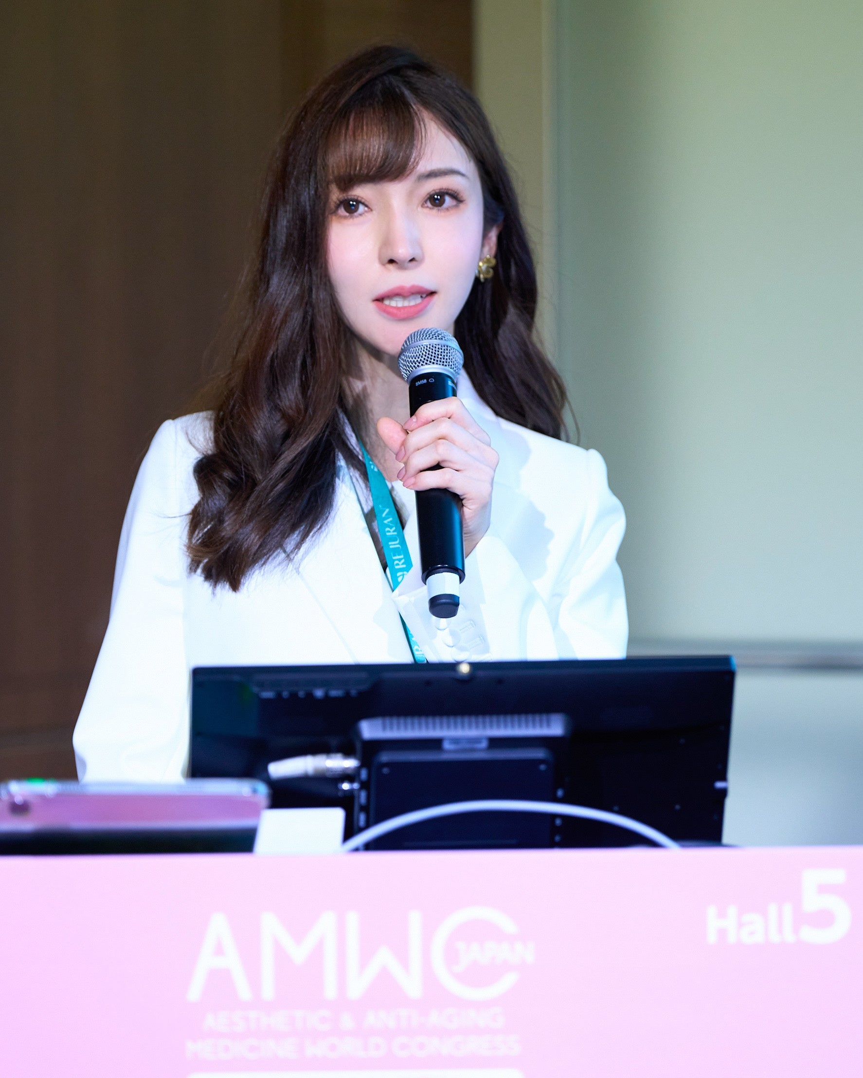 AMWC JAPAN 2026でTHE ROPPONGI CLINIC長尾医師がFotona6D+Mirajetの適応と症例を報告 AMWC JAPAN 2026でTHE ROPPONGI CLINIC長尾医師がFotona6D+Mirajetの適応と症例を報告