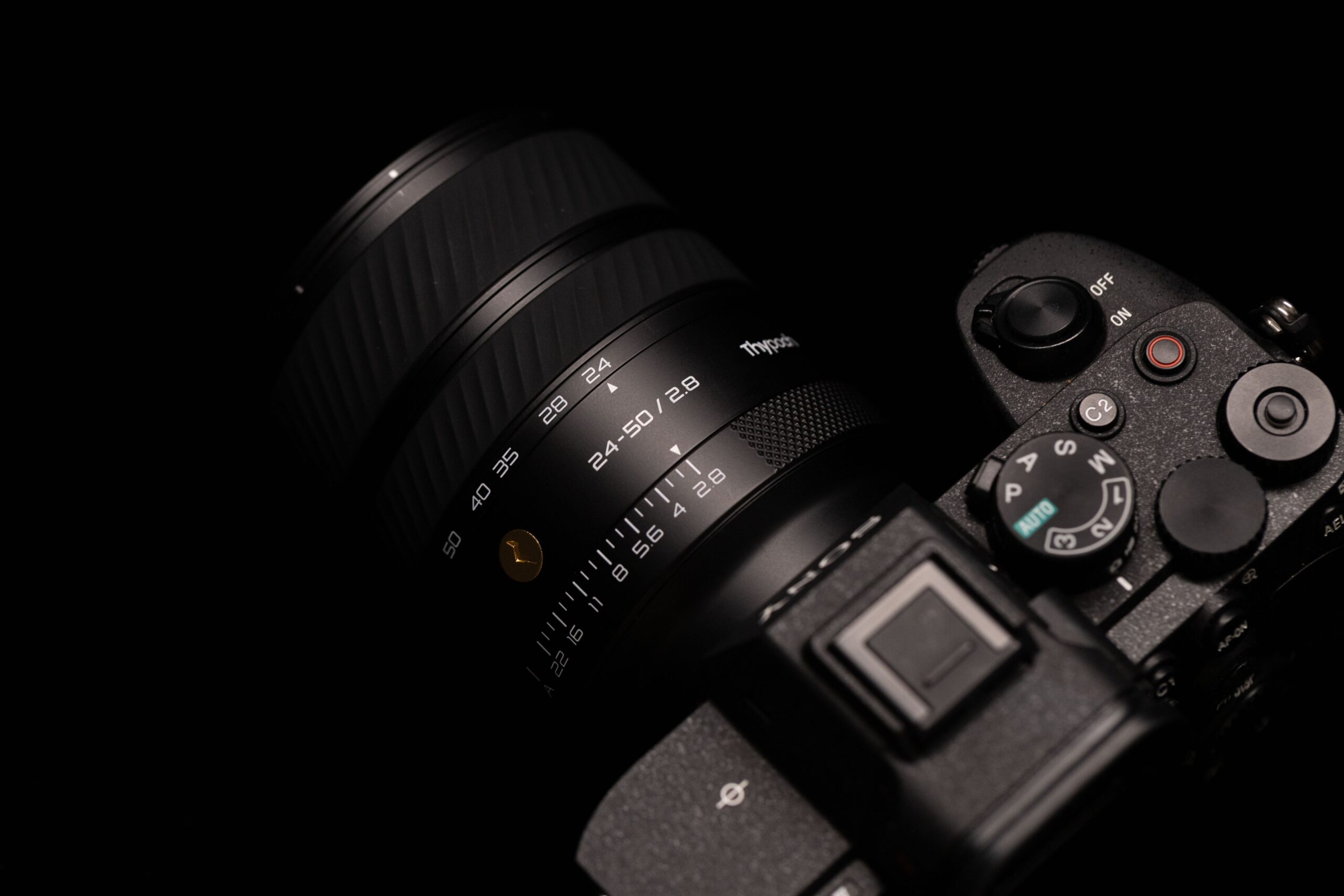 Thypoch初のAFズーム「Voyager AF 24-50mm F2.8」9月11日発売、実売想定13万6000円 Thypoch初のAFズーム「Voyager AF 24-50mm F2.8」9月11日発売、実売想定13万6000円