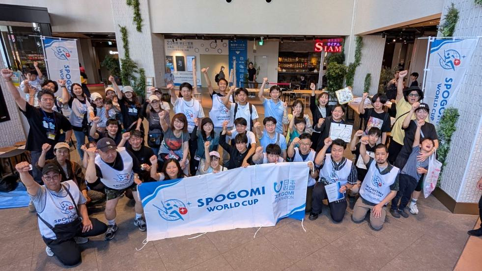 すすきので60分ごみ拾い競技、49.37kg回収 自衛隊チームが北海道STAGE連覇 すすきので60分ごみ拾い競技、49.37kg回収 自衛隊チームが北海道STAGE連覇