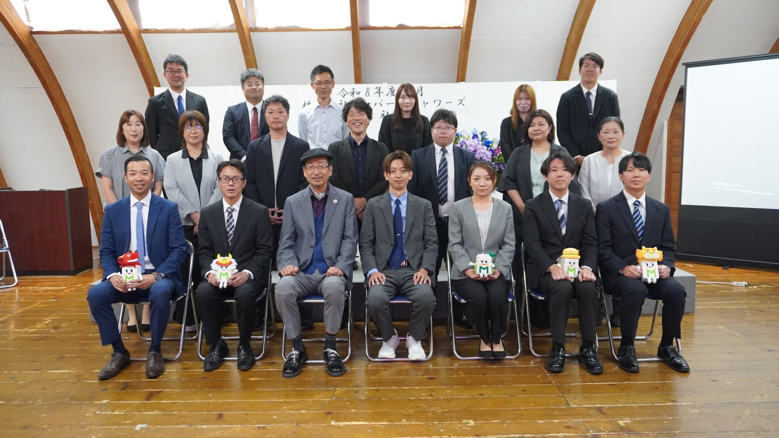 ペーパー・シャワーズ、10月入社の新入社員5名迎え松本で入社式 ペーパー・シャワーズ、10月入社の新入社員5名迎え松本で入社式