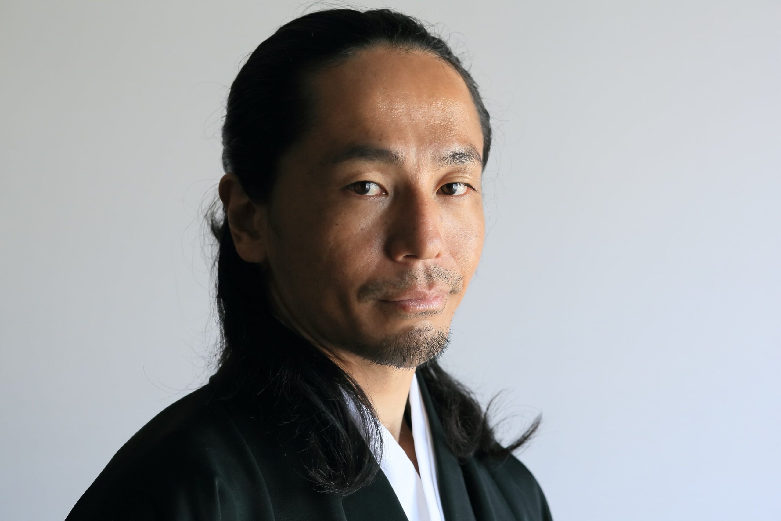 書道家・小林龍人、トランスワールドジャパンと専属契約 10月18日から国内外展開を本格化 書道家・小林龍人、トランスワールドジャパンと専属契約 10月18日から国内外展開を本格化