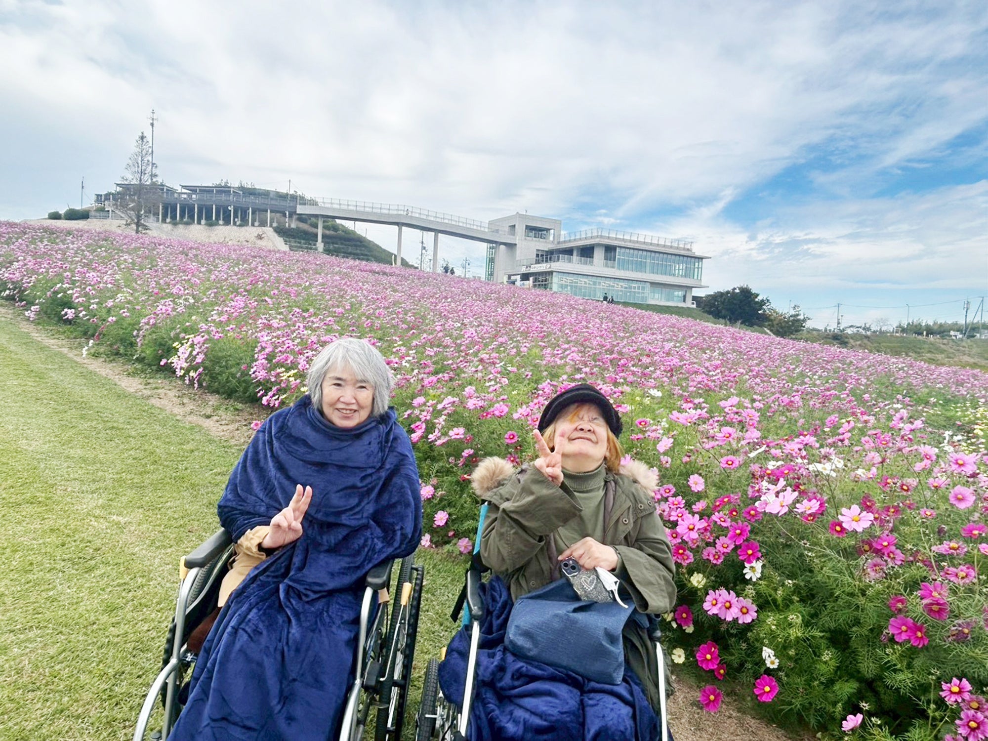 介護スタッフ同行の「ふるさぽーとトラベル」、介護付き旅行を月間100人以上支援