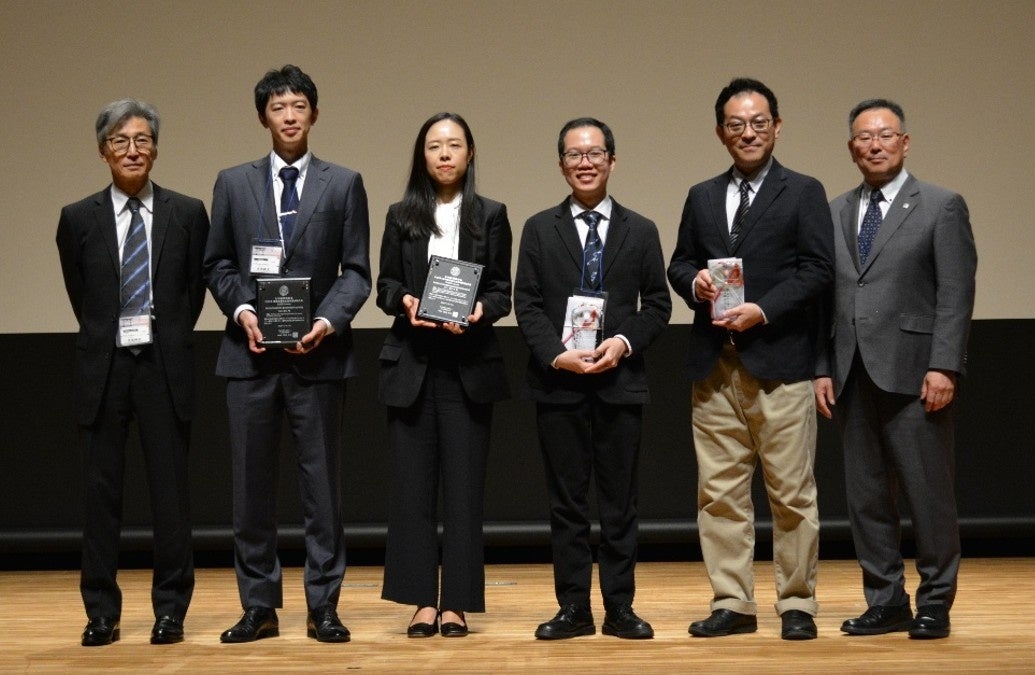 歯周組織再生医学賞「KAKEN Award」第69回秋季歯周病学会で受賞者4人決定 歯周組織再生医学賞「KAKEN Award」第69回秋季歯周病学会で受賞者4人決定