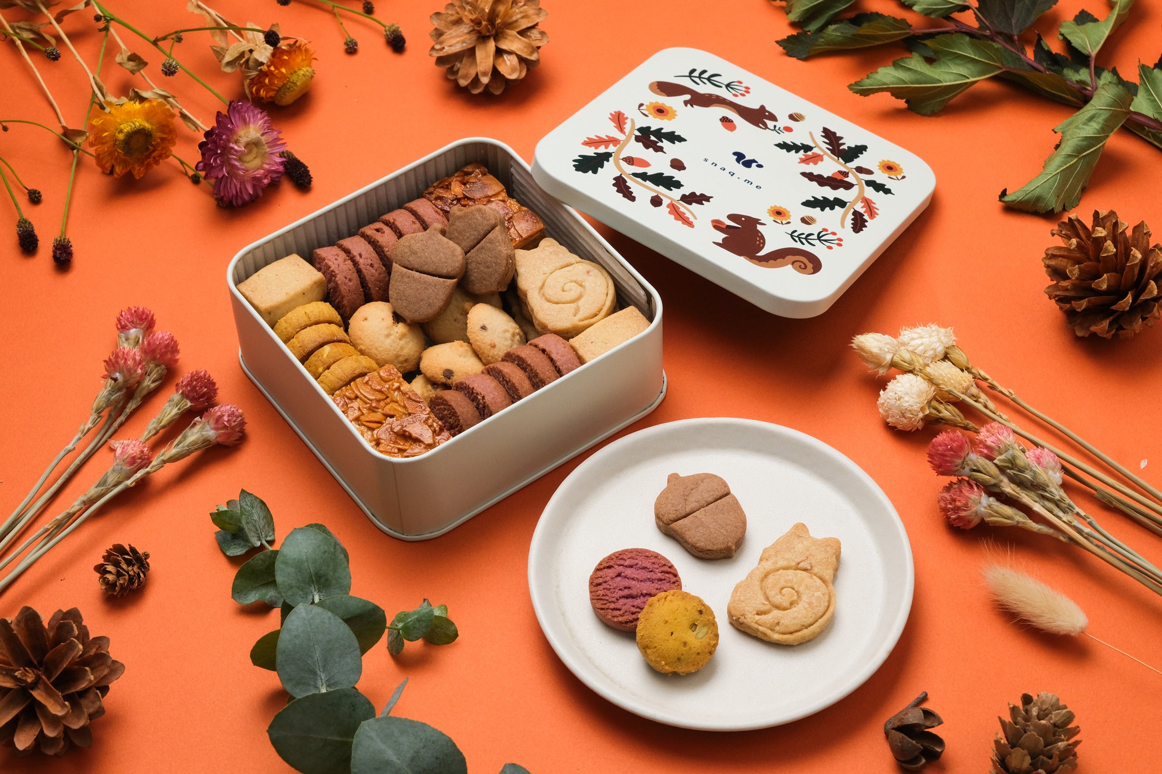 スナックミー、秋限定「どんぐりみっけ!クッキー缶」発売 全7種で早割3,280円 スナックミー、秋限定「どんぐりみっけ!クッキー缶」発売 全7種で早割3,280円