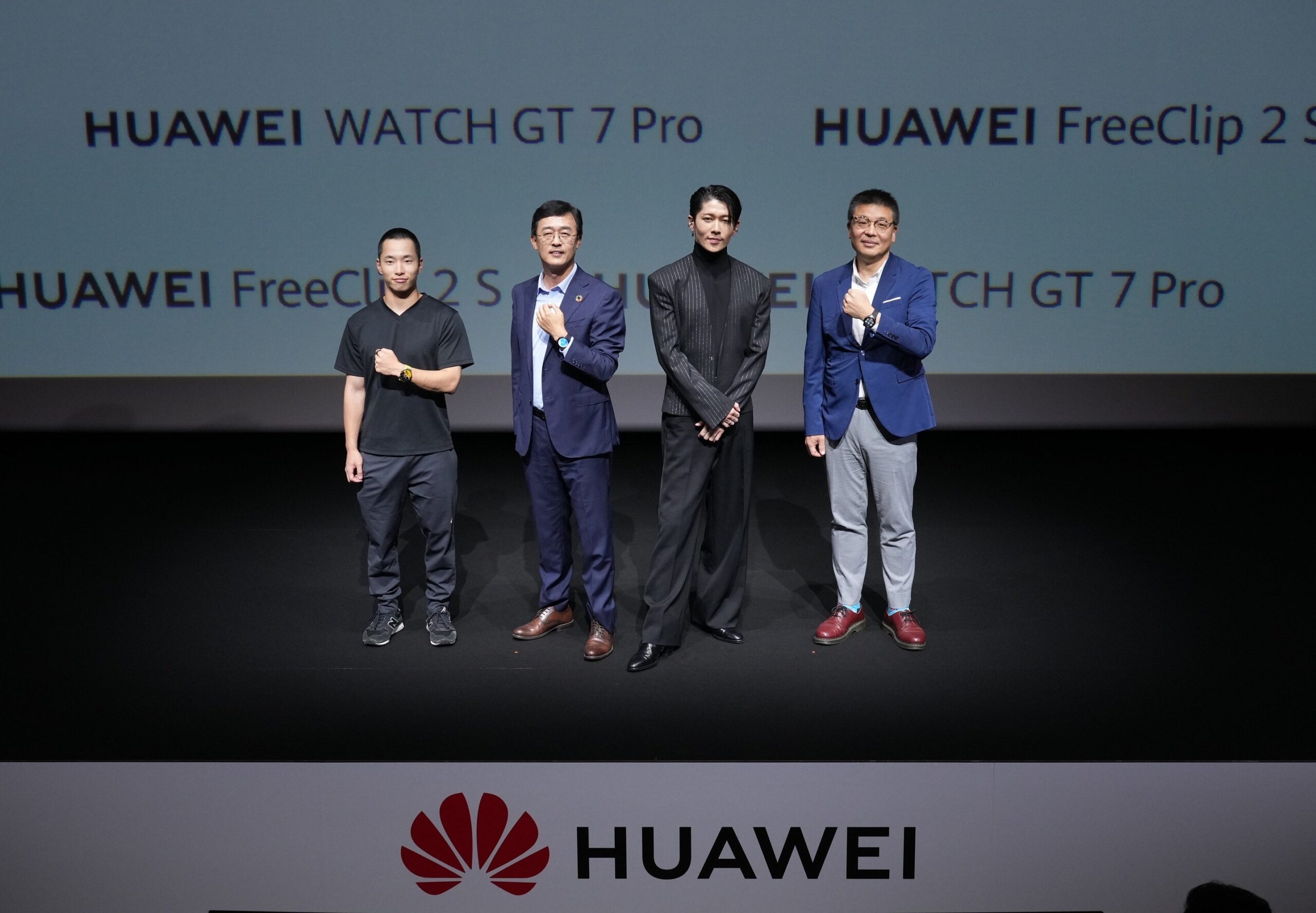 ファーウェイ・ジャパン、新スマートウォッチと完全ワイヤレス新機種を発表 直営サービスセンターも10月23日開業へ ファーウェイ・ジャパン、新スマートウォッチと完全ワイヤレス新機種を発表 直営サービスセンターも10月23日開業へ